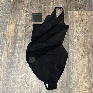NWT Norma Kamali Snake Mesh One Piece Swimsuit Black Mesh Cut Out Size Large